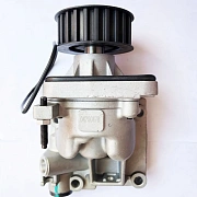 Масляный насос двигателя Deutz F4M2011. Каталожный номер 04102478